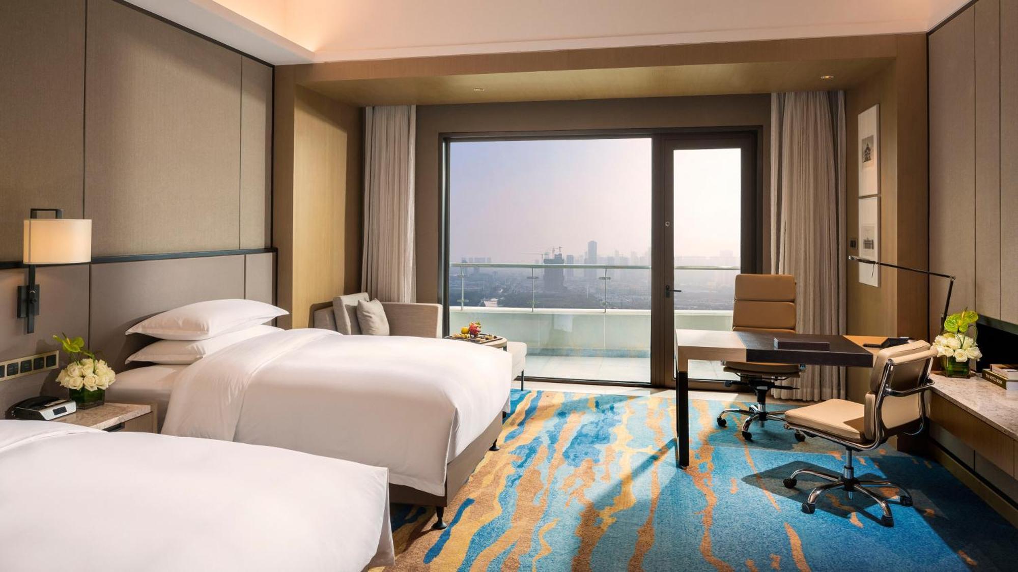 Intercontinental Wuhan By Ihg - Yangtze River View Eksteriør billede